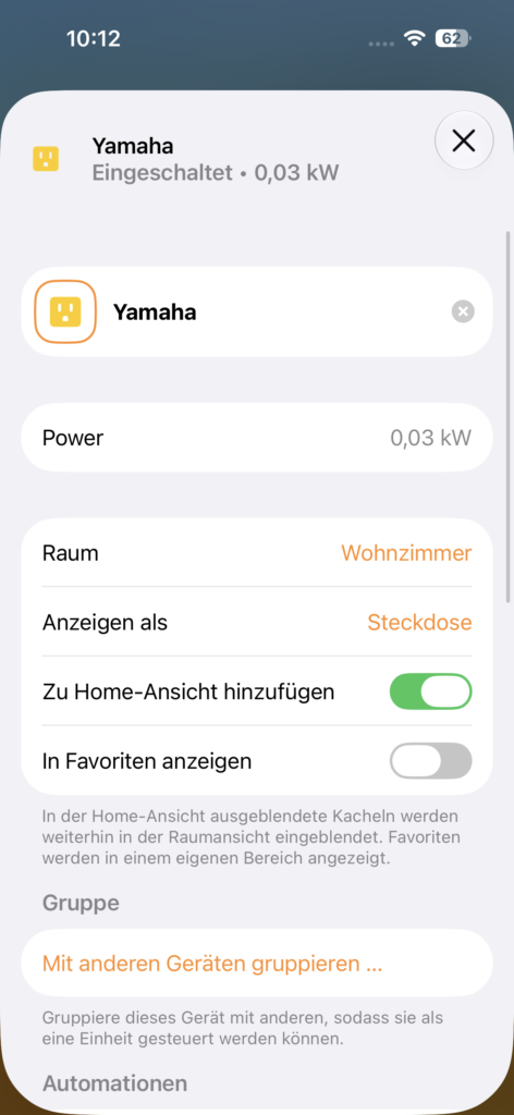 In der Apple Home App zeigt iOS 27 bei Yamaha eine Leistungsaufnahme von 0,03 kW an, während Raum, Steckdose und Home-Ansicht sichtbar sind.